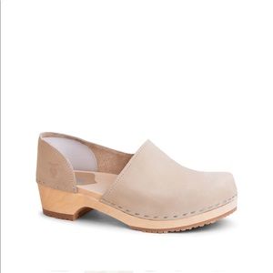 Sandgren Brett Low Clogs sz 40 (Sand)